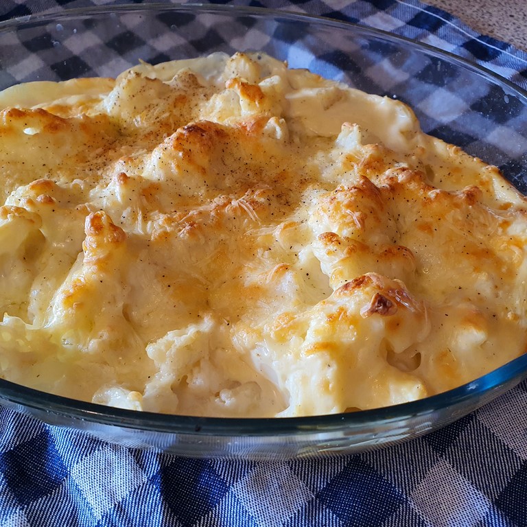 recept bloemkoolschotel met bechamel en kaas